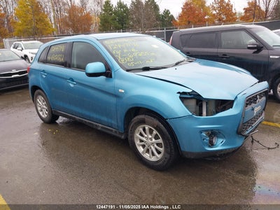 MITSUBISHI RVR 2013