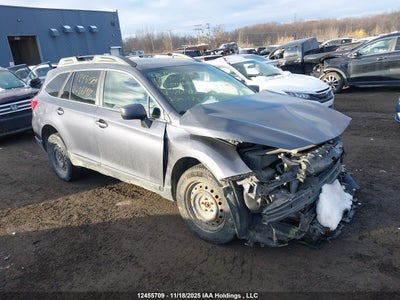 SUBARU OUTBACK 2017
