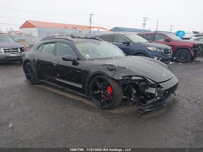 PORSCHE TAYCAN CROSS TURISMO 2025
