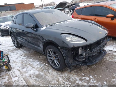 PORSCHE MACAN 2024