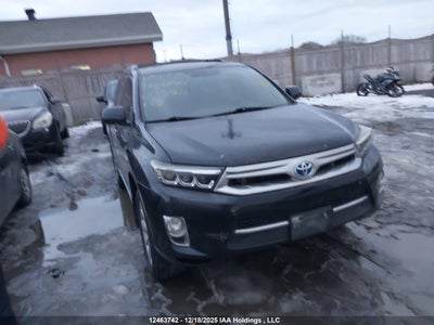 TOYOTA HIGHLANDER 2011