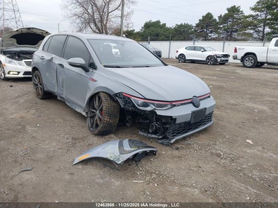 VOLKSWAGEN GOLF GTI 2023