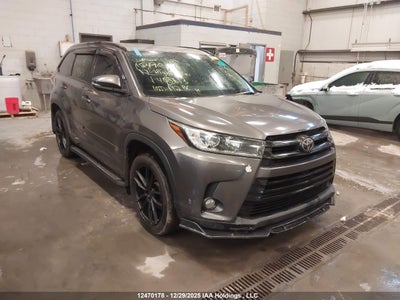 TOYOTA HIGHLANDER 2017