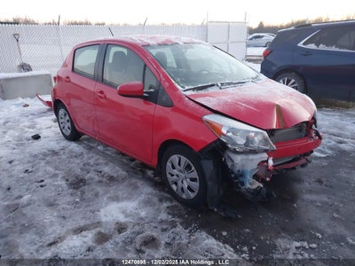 TOYOTA YARIS 2013