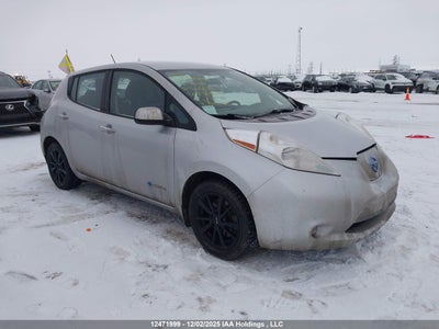 NISSAN LEAF 2017