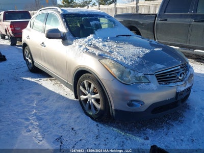 INFINITI JOURNEY 2010
