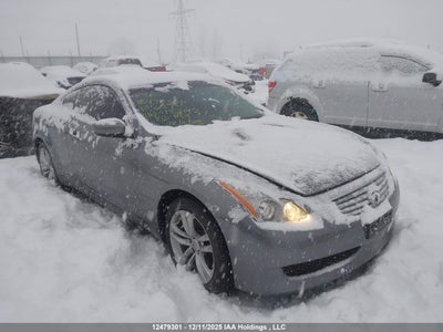 INFINITI G37 2010
