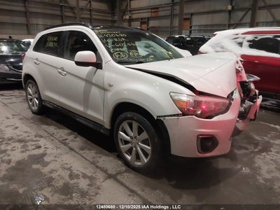 MITSUBISHI RVR 2014