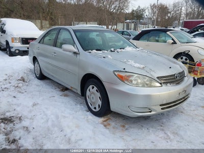 TOYOTA CAMRY 2002