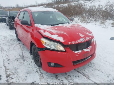TOYOTA MATRIX 2010