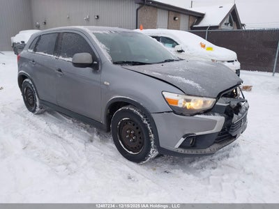 MITSUBISHI RVR 2017