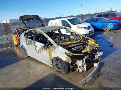 TOYOTA PRIUS 2012