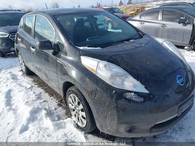 NISSAN LEAF 2017