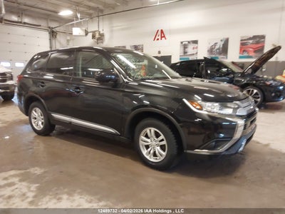 MITSUBISHI OUTLANDER 2020