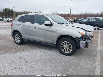 MITSUBISHI RVR 2015