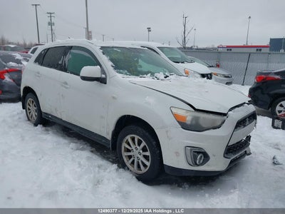 MITSUBISHI RVR 2014