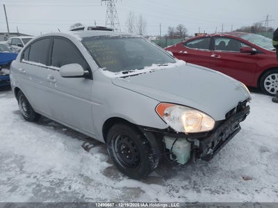HYUNDAI ACCENT 2010