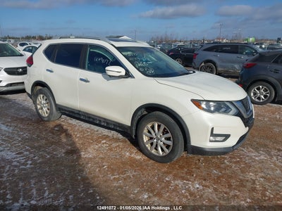 NISSAN ROGUE 2017