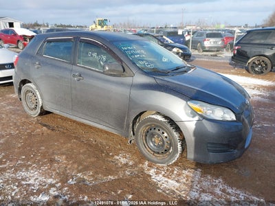 TOYOTA MATRIX 2011