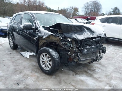 MITSUBISHI RVR 2013