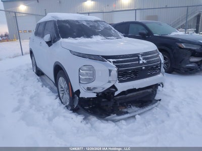 MITSUBISHI OUTLANDER 2023