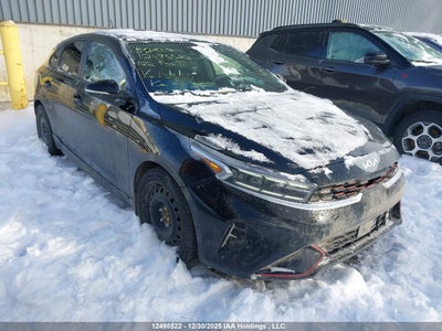 KIA FORTE5 2022