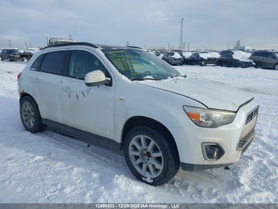MITSUBISHI RVR 2013