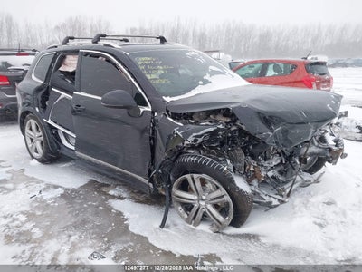 VOLKSWAGEN TOUAREG 2014