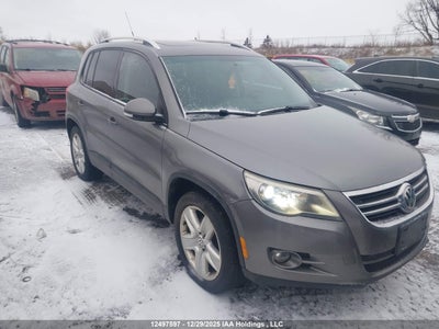 VOLKSWAGEN TIGUAN 2011