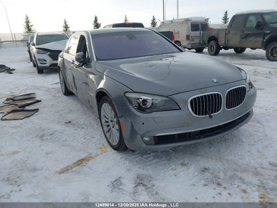 BMW 750 2012