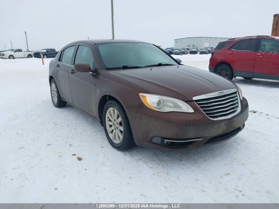 CHRYSLER 200 2013