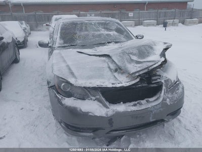 CHRYSLER 200 2013