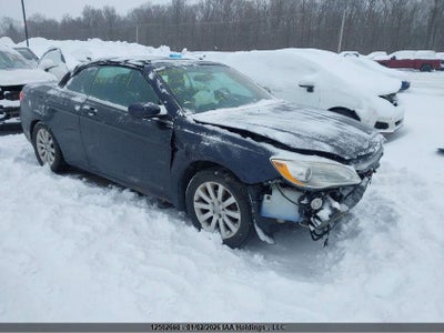 CHRYSLER 200 2012
