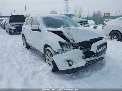 MITSUBISHI RVR 2015