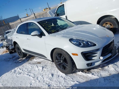 PORSCHE MACAN 2018