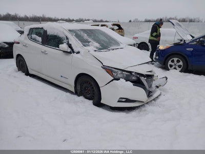 NISSAN LEAF 2018