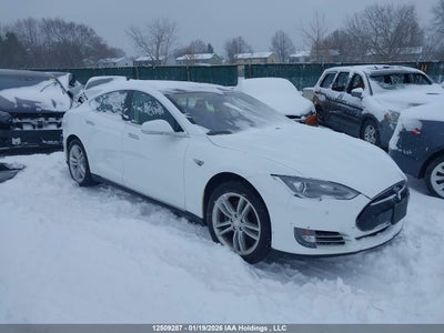 TESLA MODEL S 2014
