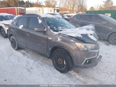 MITSUBISHI RVR 2017