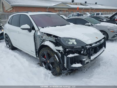 PORSCHE CAYENNE 2025