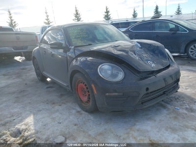 VOLKSWAGEN BEETLE 2017