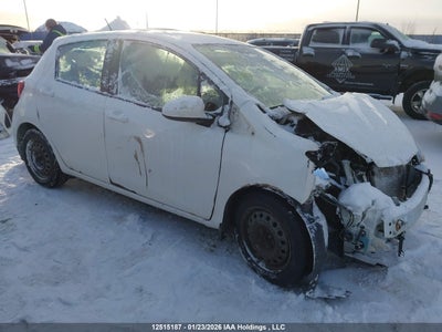 TOYOTA YARIS 2015