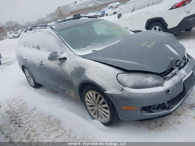 VOLKSWAGEN GOLF 2012