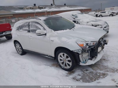 MITSUBISHI RVR 2015