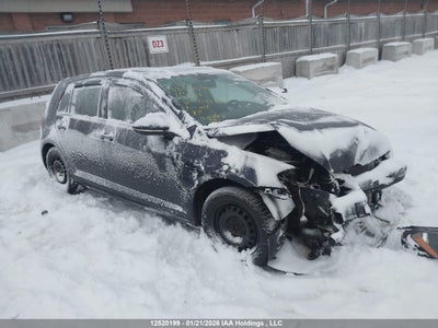 VOLKSWAGEN GOLF 2016