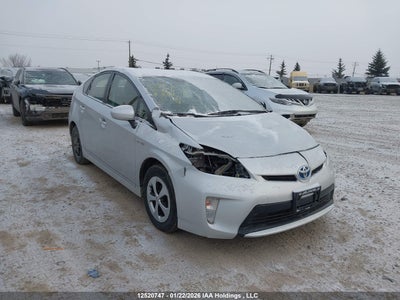 TOYOTA PRIUS 2015