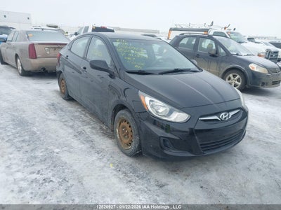 HYUNDAI ACCENT 2012