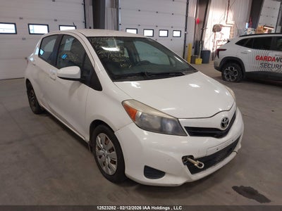 TOYOTA YARIS 2014