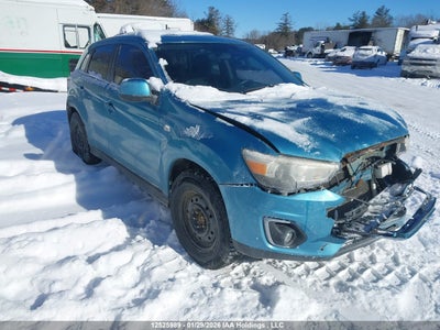 MITSUBISHI RVR 2013
