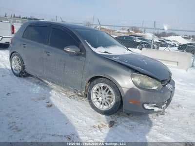 VOLKSWAGEN GOLF 2010