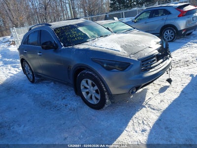 INFINITI QX70 2016